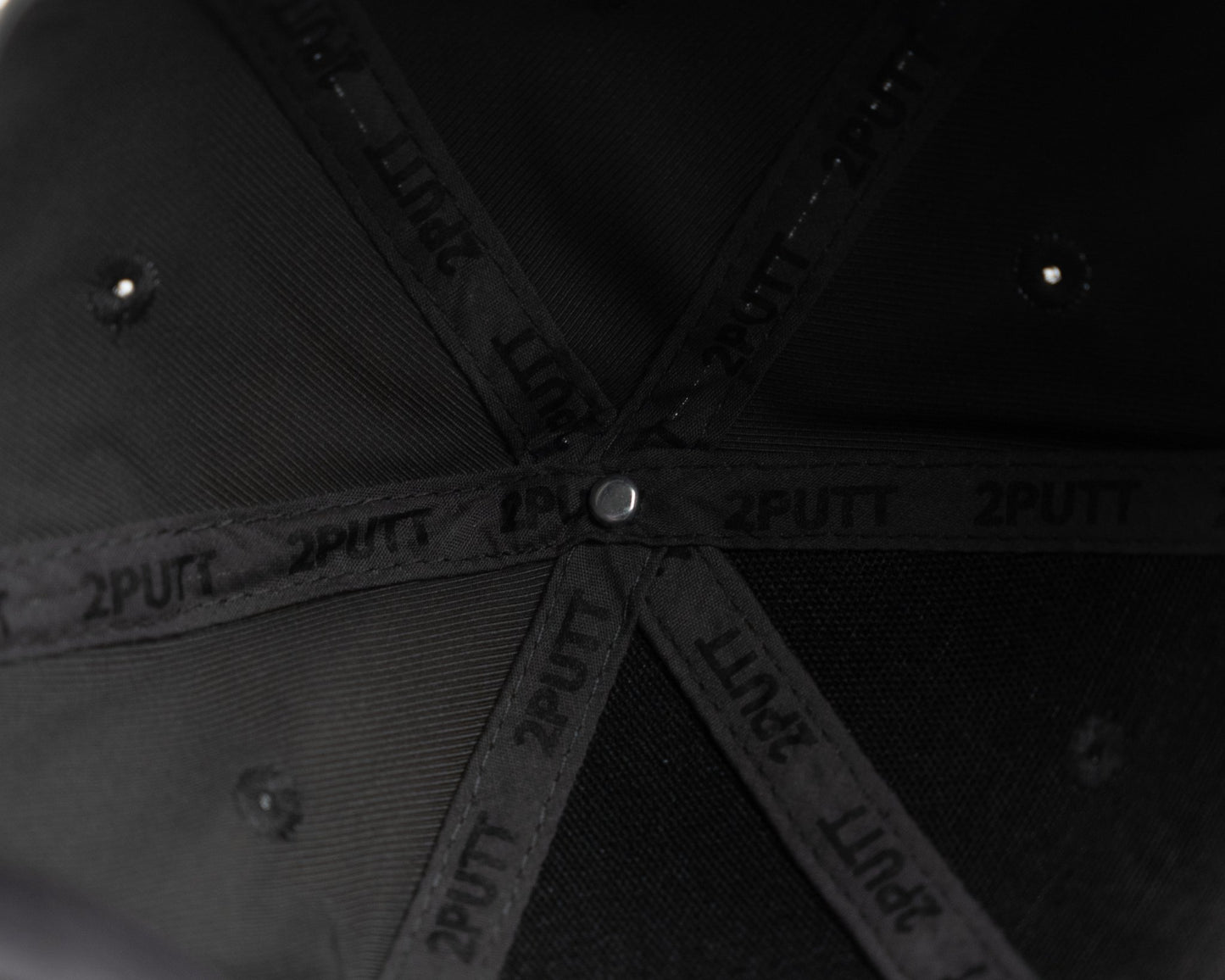 Skull and Bones Hat - 2putt